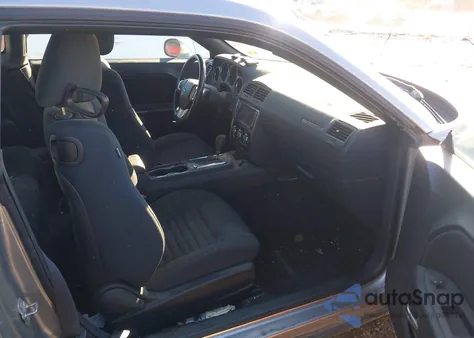 2014 Dodge Challenger Sxt из США, поврежденный, VIN 2C3CDYAG2EH260595